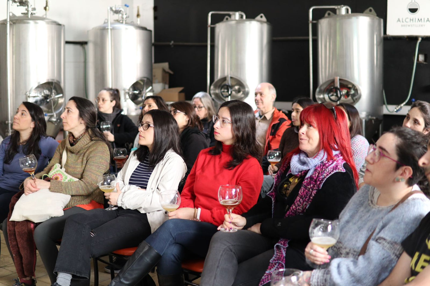 Agosto en Stgo: SensaLana + 🍻🍸Alchimia Brewstillery